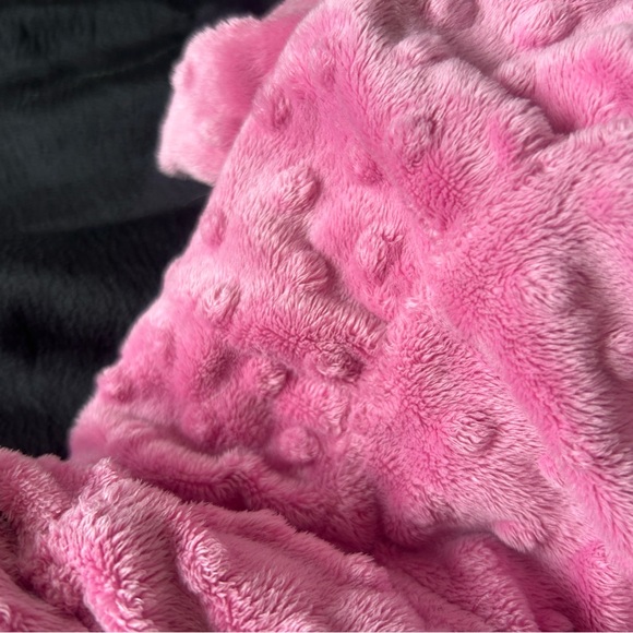 Pink Jacket with Textured Design - Picture 3 of 3